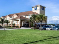 Comfort Inn & Suites Houma 2*