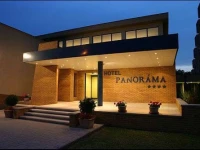 Panorama 4*