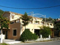 Zoi - Alexia Apartments 