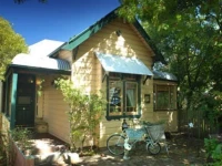 Leura Lady 4*