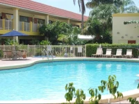 BEST WESTERN PLUS University Inn 3*