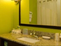 Holiday Inn Express Hickory - Hickory Mart 2*