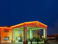 Super 8 San Antonio/Riverwalk Area 2*