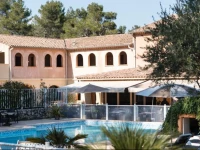 Logis Hostellerie De Labbaye 3*
