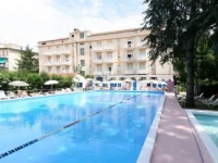 Royal Esplanade 3*