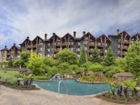 Grand Cascades Lodge 3*