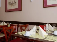 Hotel Abell 3*