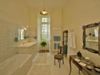 Le Prieure du Chateau de Biron 2*