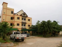 Goldenville 3*