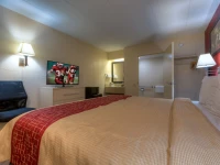 Red Roof Inn Memphis East 2*