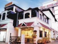 Yuvarani Residency 3*