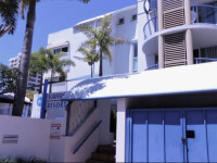 Surfers Beach Resort One