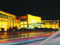 Chishan Hotel 4*