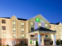 Holiday Inn Express Hillsville 2*