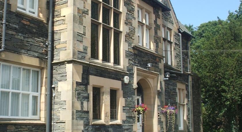 The Windermere Centre 2*