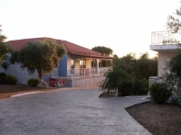 Kastro Beach Hotel 3*