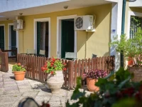 Dionysias Apartments 
