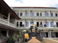 Ayu Beach Inn 2*