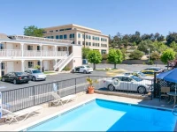 Rodeway Inn Temecula 2*