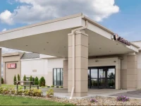 Clarion Hotel Beachwood 3*