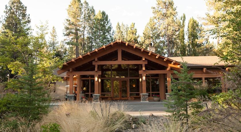 Seventh Mountain Resort 3*