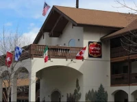 Fairbridge Inn & Suites 3*