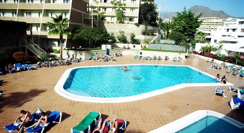Apartamentos Playazul 2*