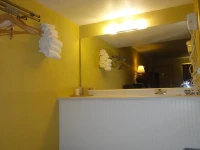 Relax Inn St. Robert 1*