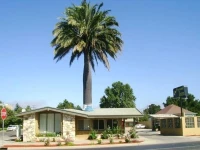 Fireside Inn 2*