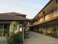 M&J House 2*