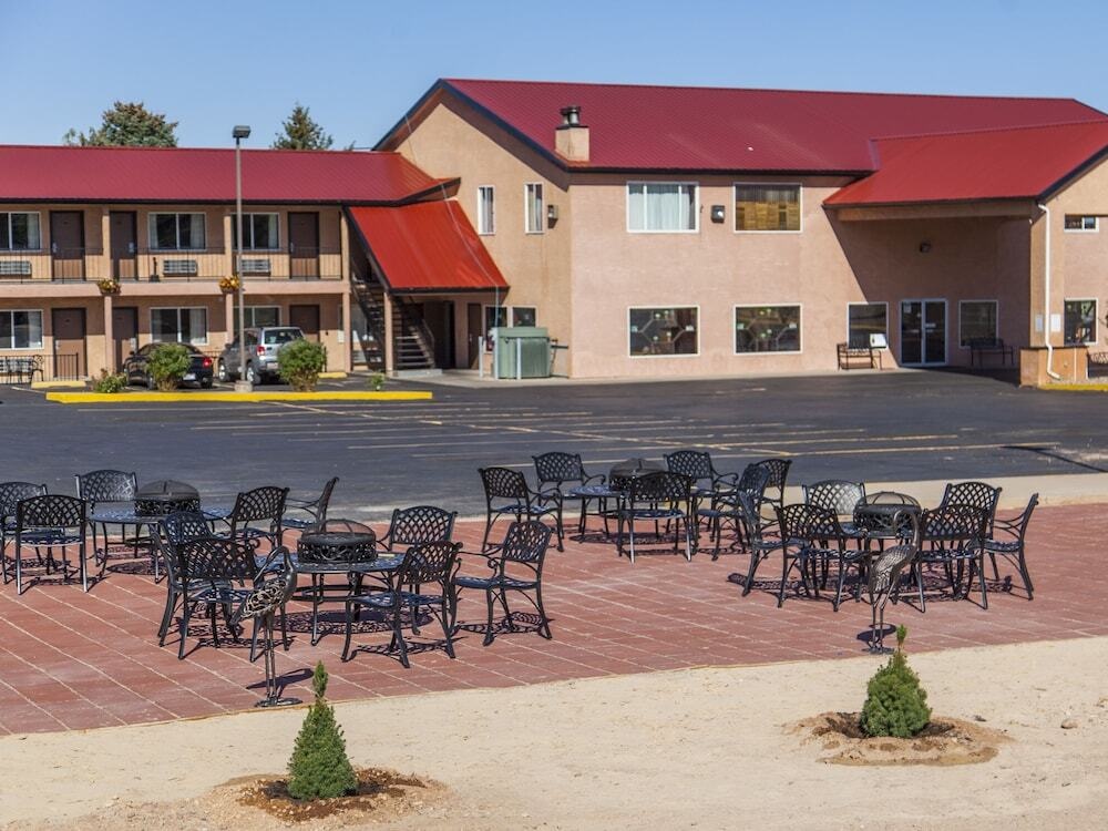 Days Inn Parowan 2*
