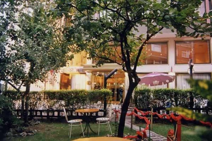 Birbey Hotel 3*