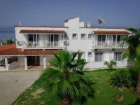Rantos Apartments 