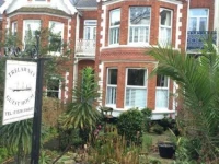 Trelawney Guest House 4*