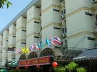 Chaophaya Inn 2*