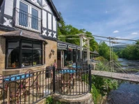 Chainbridge Hotel 3*