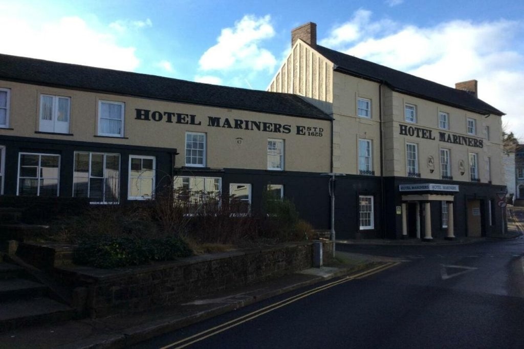 Hotel Mariners 2*