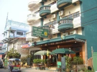 Irish Clock Guest House 2*