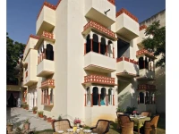 Janak Palace 2*