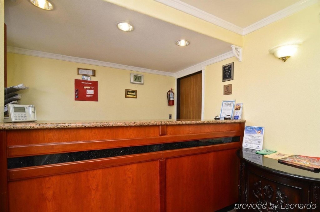 Motel 6 Sacramento-Old Sacramento North 1*