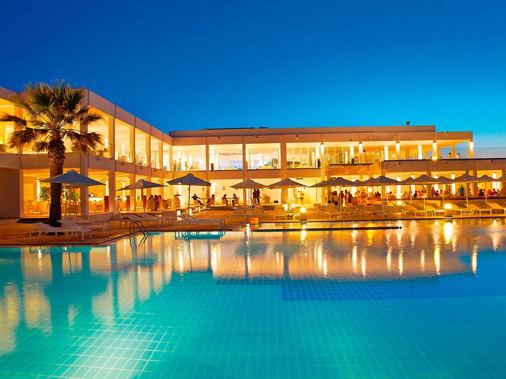 Grecotel White Palace Luxury Resort 5*