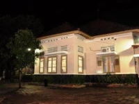 Ndalem Suratin 1*