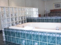 South Shore Inn 3*