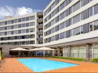 Rydges Bankstown 4*