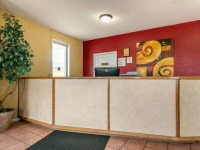 Econo Lodge Jonesboro 2*