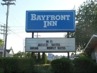 Bayfront Inn 1*