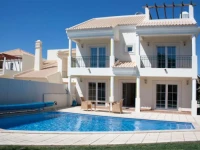 Villa Amendoeira 