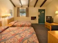 Peoria Inn 2*
