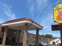 Super 8 Milan Sandusky Area 2*