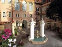 Domus Romana 4*